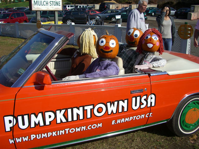 PumpkinCar2Close.jpg